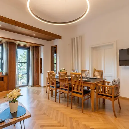 Stubai - Penthouse In The Heart Of Merano