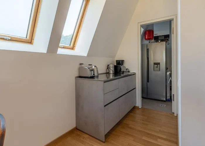 Апартаменти Stubai - Penthouse In The Heart Of Мерано